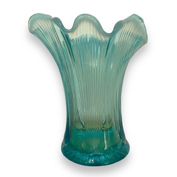 Vintage Northwood Opalescent Ribbed Vase Aqua - Picture 3 of 6